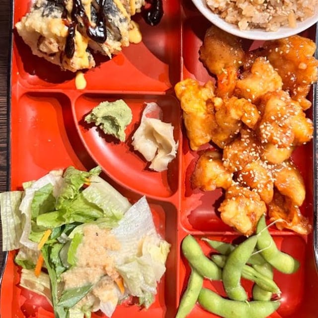 Lunch Box Combos (1 Item).