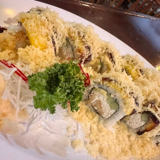 Mango Crunch Roll.