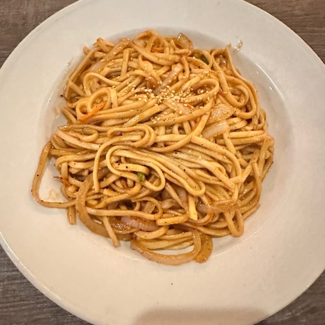 Lomein Noodle.