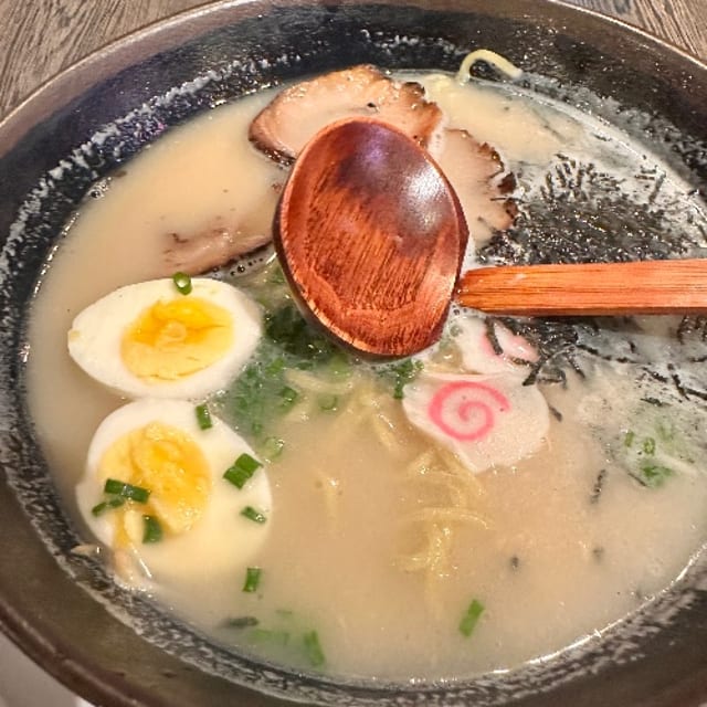 Tonkostu Ramen.